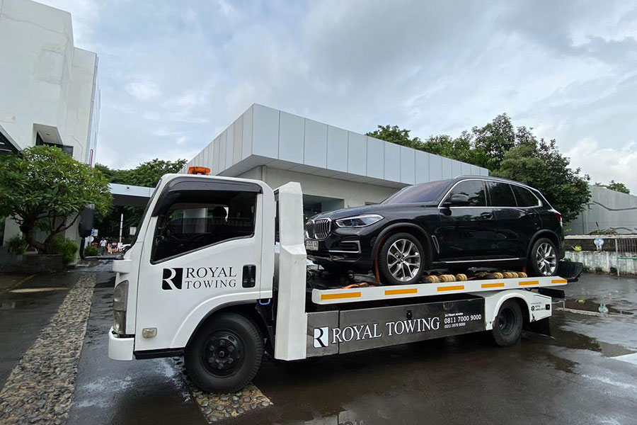 Derek-&-Towing-Mobil-Jabodetabek
