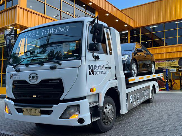 Royal Towing (31) Royal Towing (31)