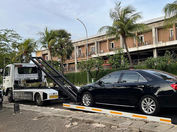 Royal Towing (35) Royal Towing (35)